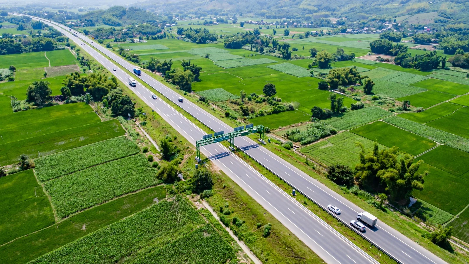 Ảnh minh họa: cao tốc Cầu Giẽ – Ninh Bình dài khoảng 50 km nối Hà Nội với Ninh Bình, từ 12/10/2026 chạy tối đa 100 km/h.